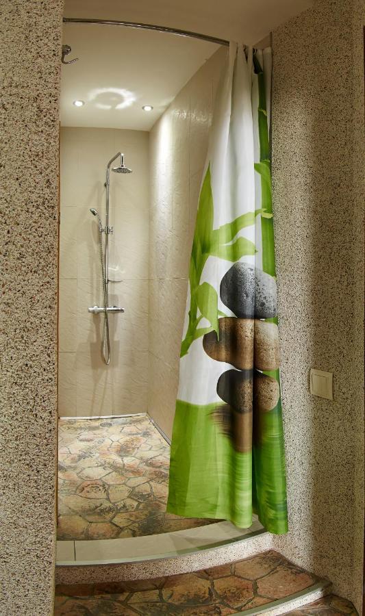 Babylon Apartment on Bukovinskaya Street Rivne Dış mekan fotoğraf
